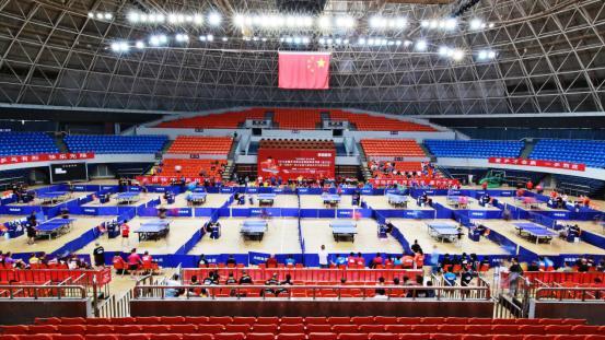 【泛亚电竞平台】
王励勤来了!“全民健身 活力中国”全国乒乓球业余锦标赛开幕!(图1) 【泛亚电竞平台】
王励勤来了!“全民健身 活力中国”全国乒乓球业余锦标赛开幕!(图1)