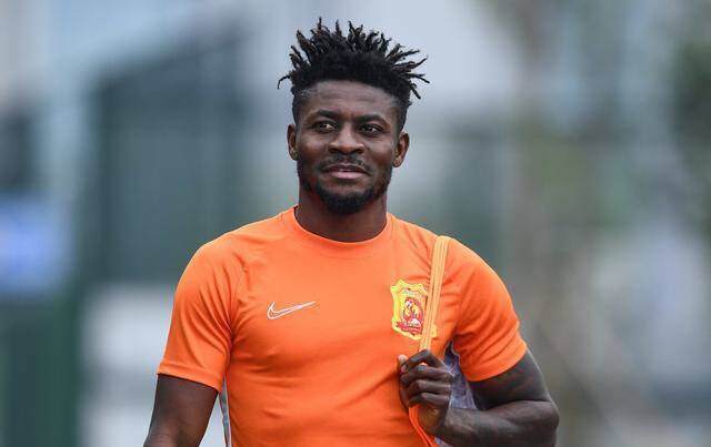 “泛亚电竞官网”
给李铁争气 武汉卓尔争议国脚造2球 打破魔咒水货外援或离队(图9) “泛亚电竞官网”
给李铁争气 武汉卓尔争议国脚造2球 打破魔咒水货外援或离队(图9)