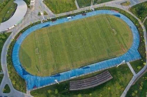 
期待！肇庆申办中国足球职业联赛 接受足协考察团磨练‘泛亚电竞平台’(图13)