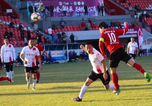 
期待！肇庆申办中国足球职业联赛 接受足协考察团磨练‘泛亚电竞平台’(图19)